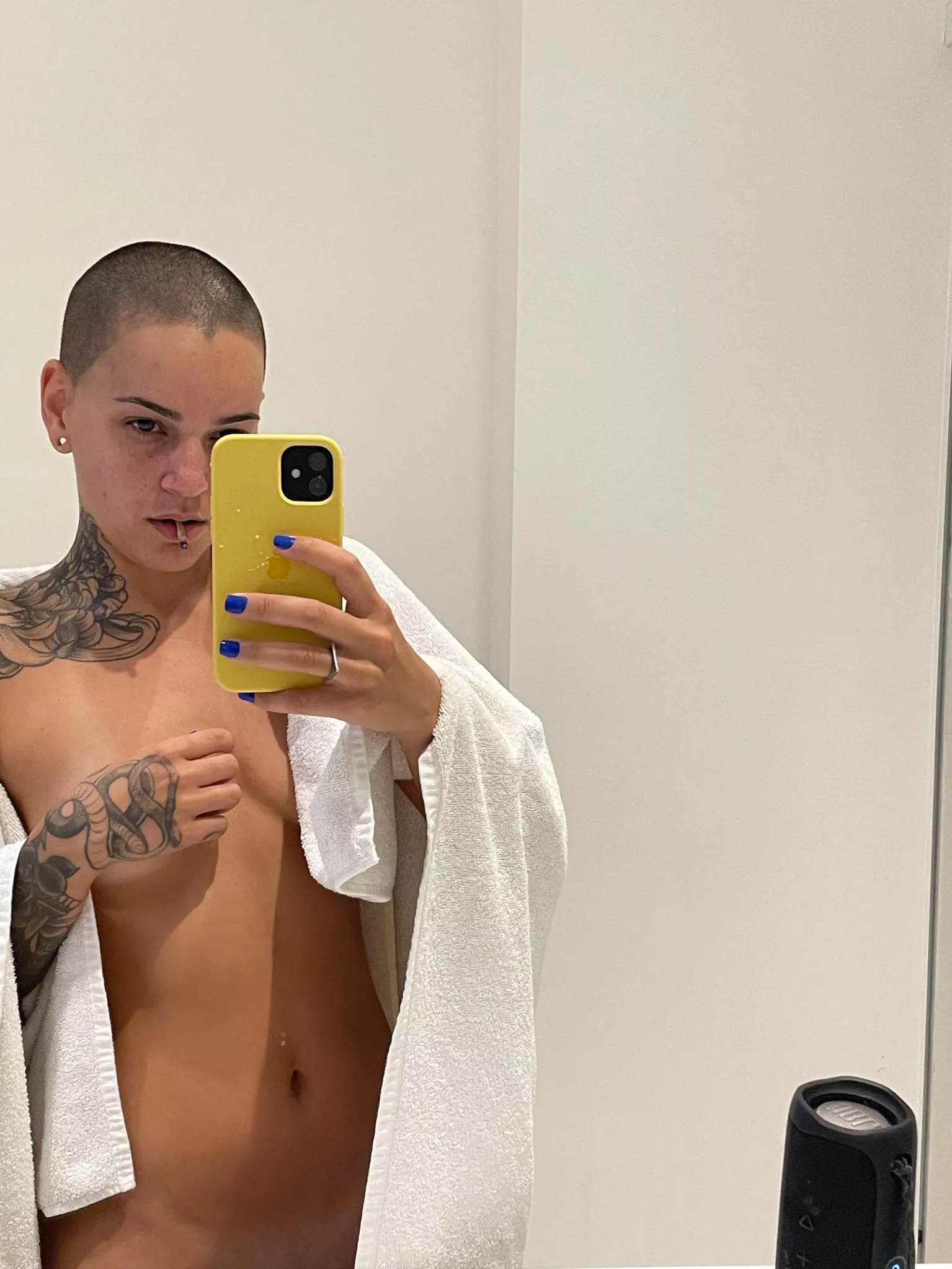 The famous photos after the bath