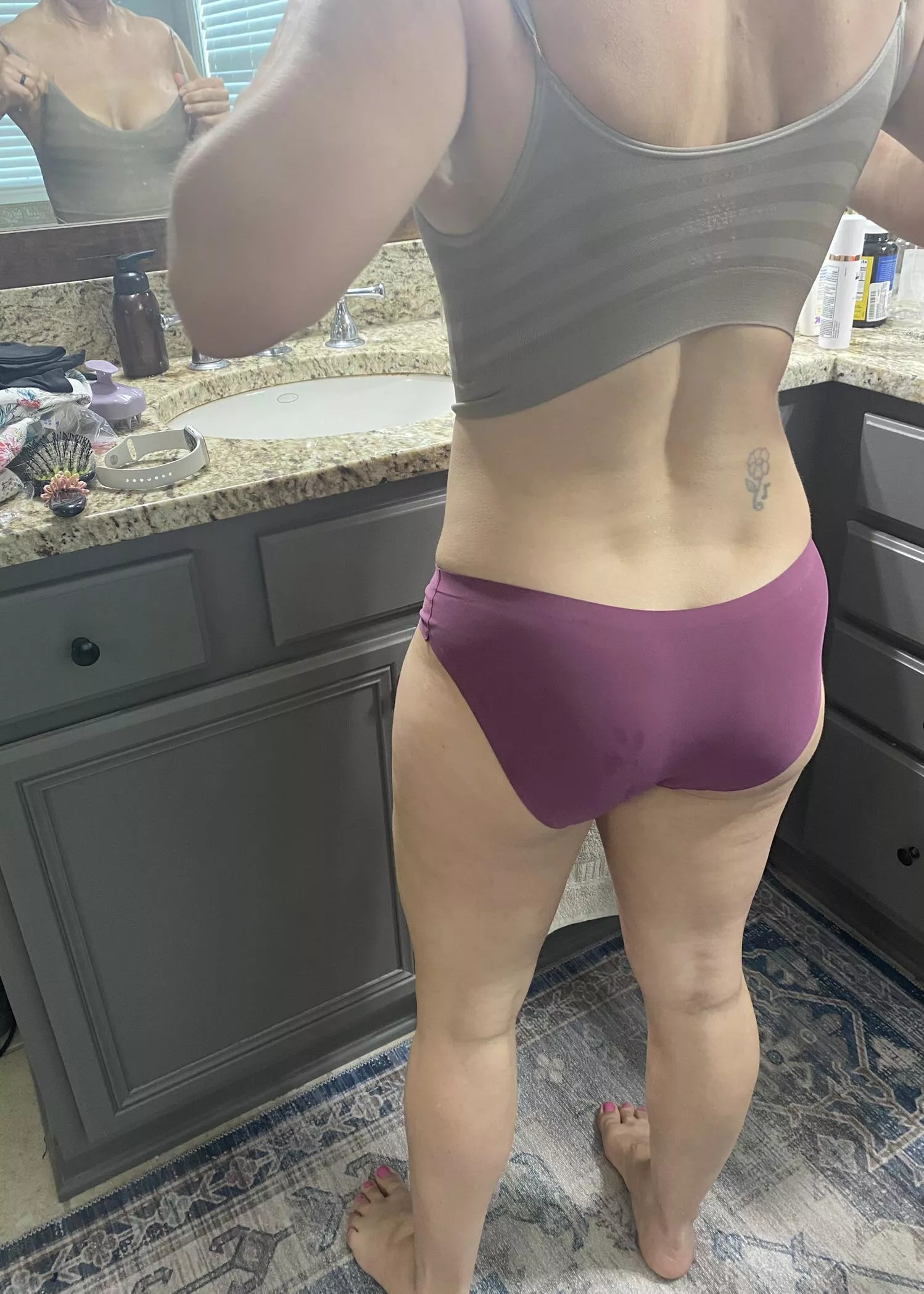 This was my bedtime sports bra, need to get a good workout today before the BBQs tomorrow