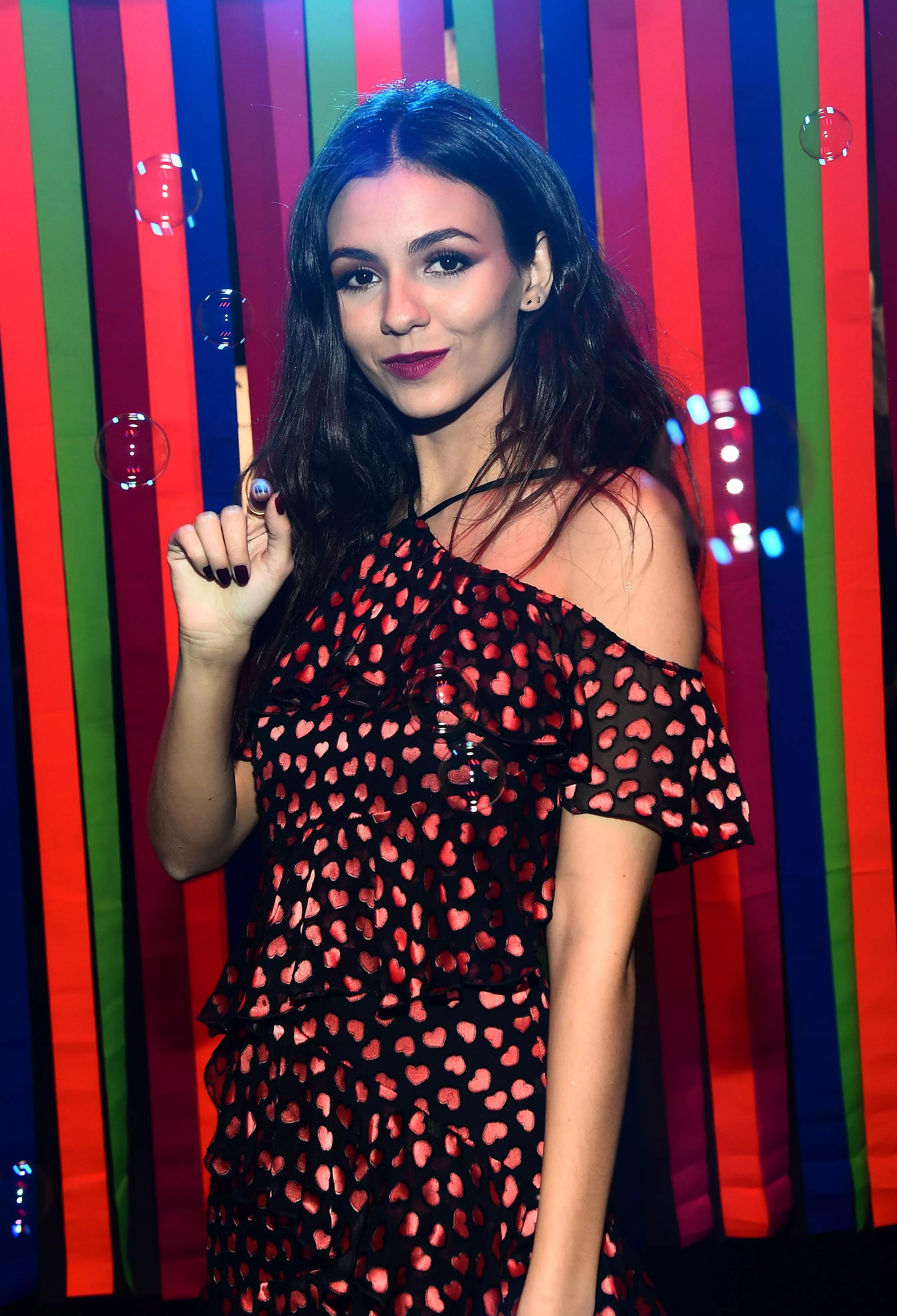 Time for a 2 Hand pump session with Victoria