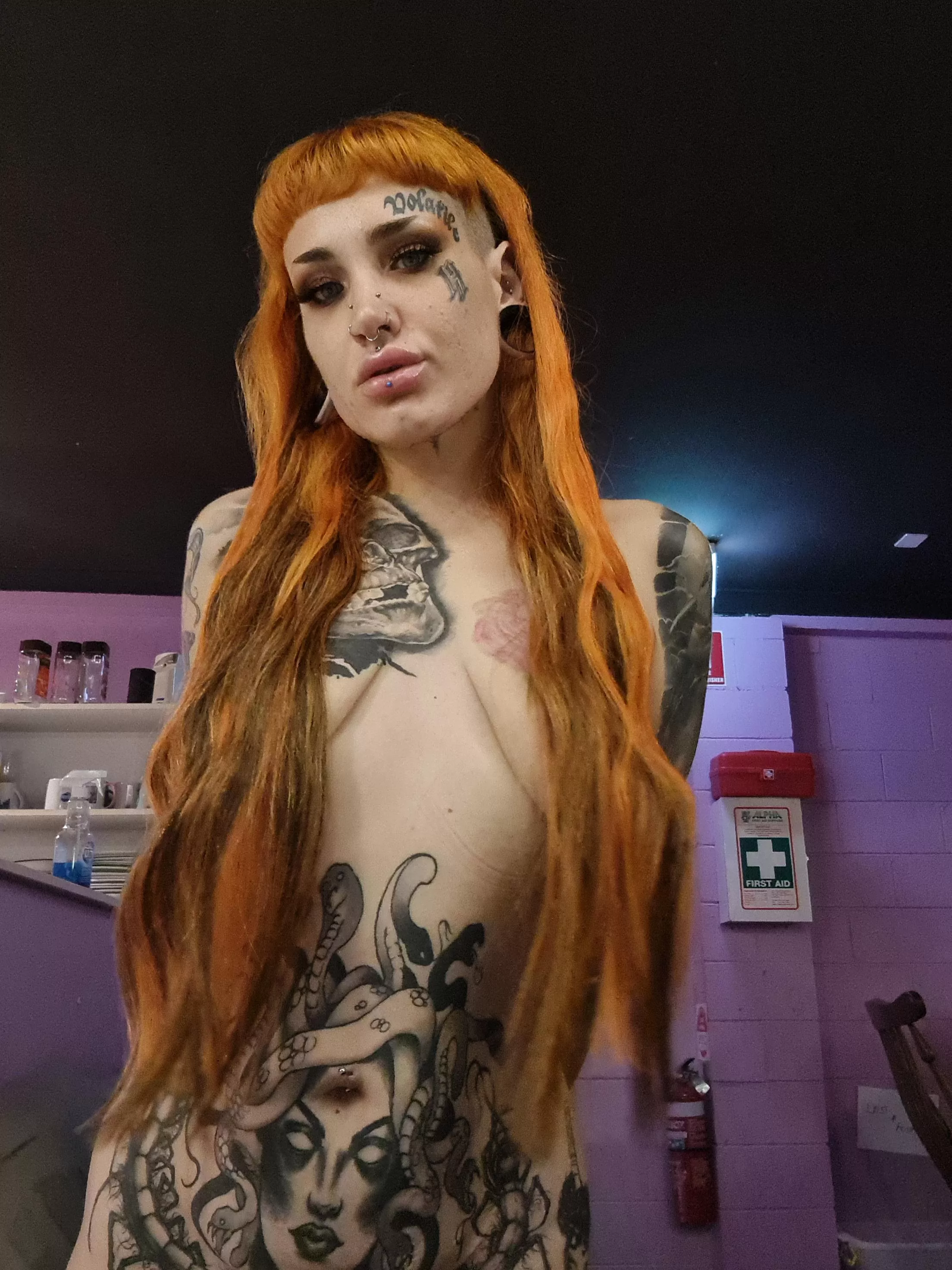 [TW] Love being slutty