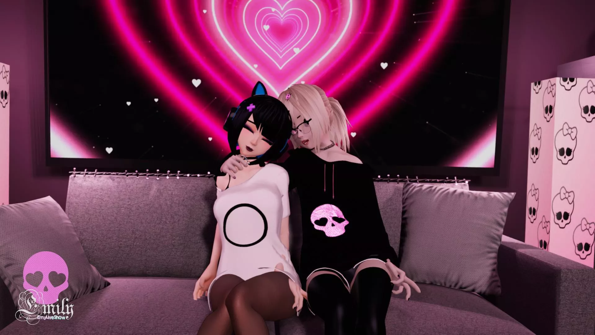 Two sweet babes in the room, wanna join us? https://chaturbate.com/emyliveshow