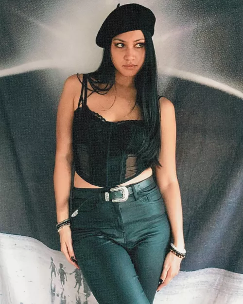 Vietnamese x Corsican 💜