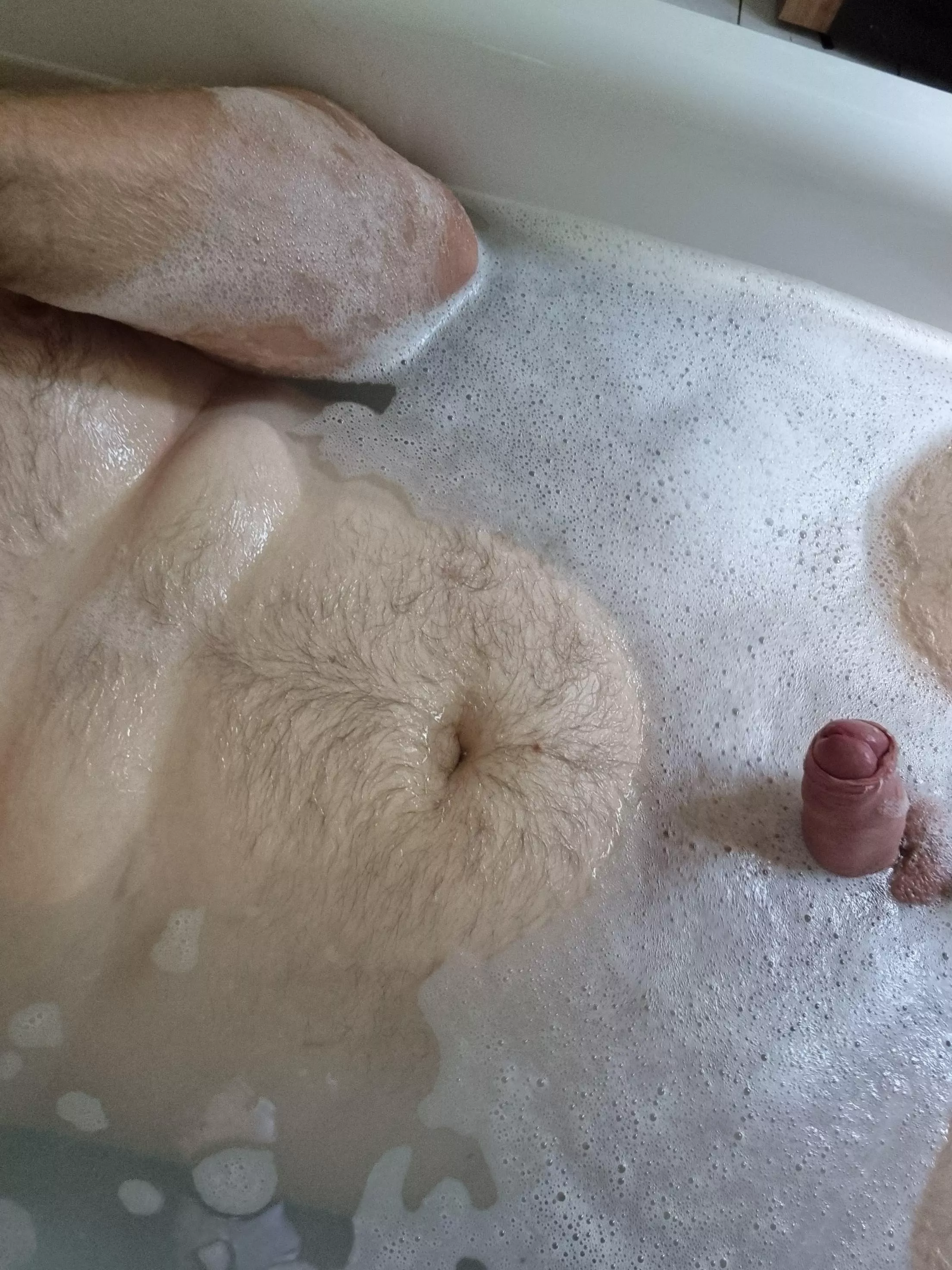 Wet horny and exhausted from work 🫠