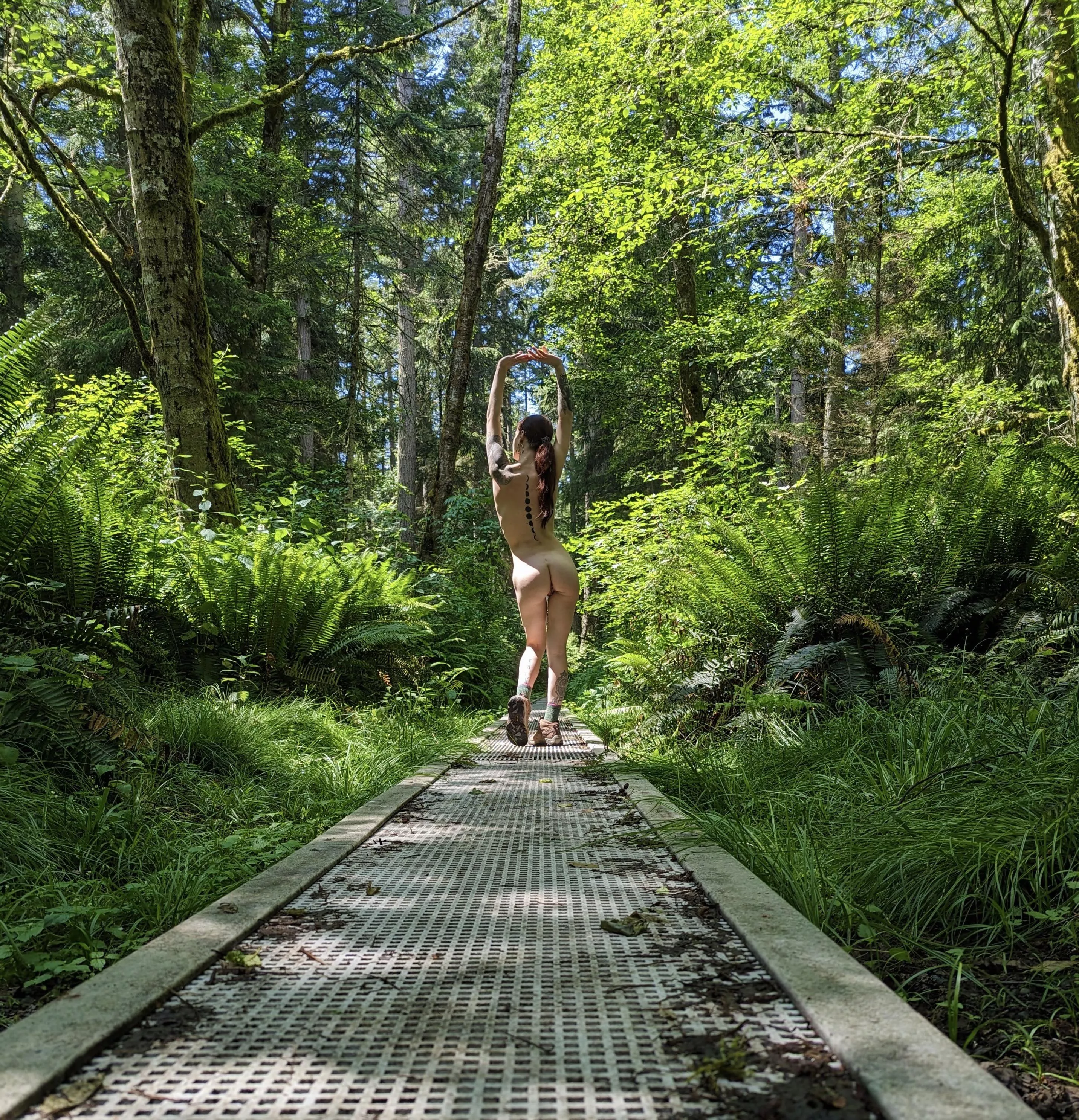 A casual stroll 🍃