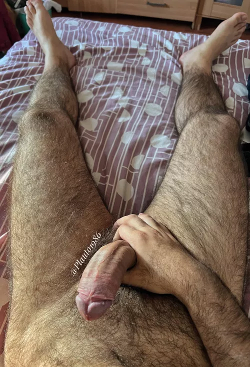 Daddy is relaxing after work…where’s my cute boy to please me?