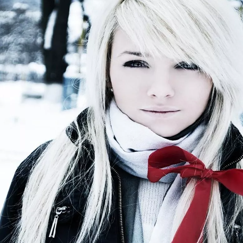 Every pretty girl I've been blown away by in the two years I've been on Reddit.