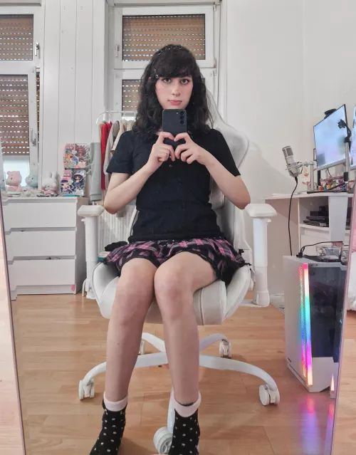 First reaction seeing this? :3