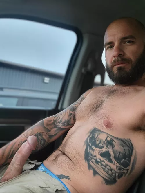 Gonna to be hot, hope you don't mind a little sweat...😈(35)