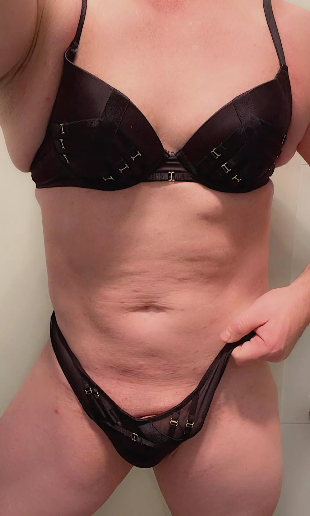 Hope you like this set on me