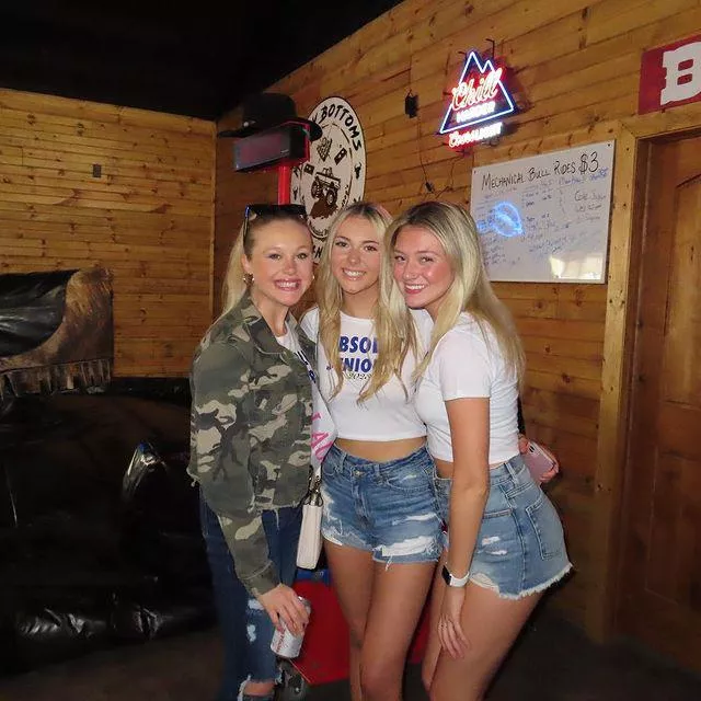 Kmf Three Blondes