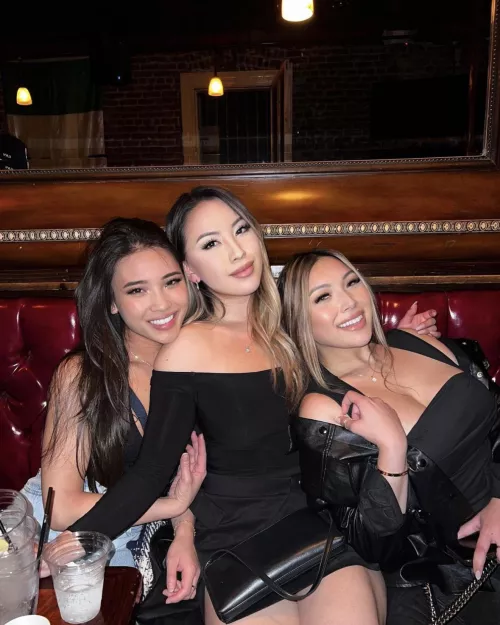 Left, middle or right… or all?