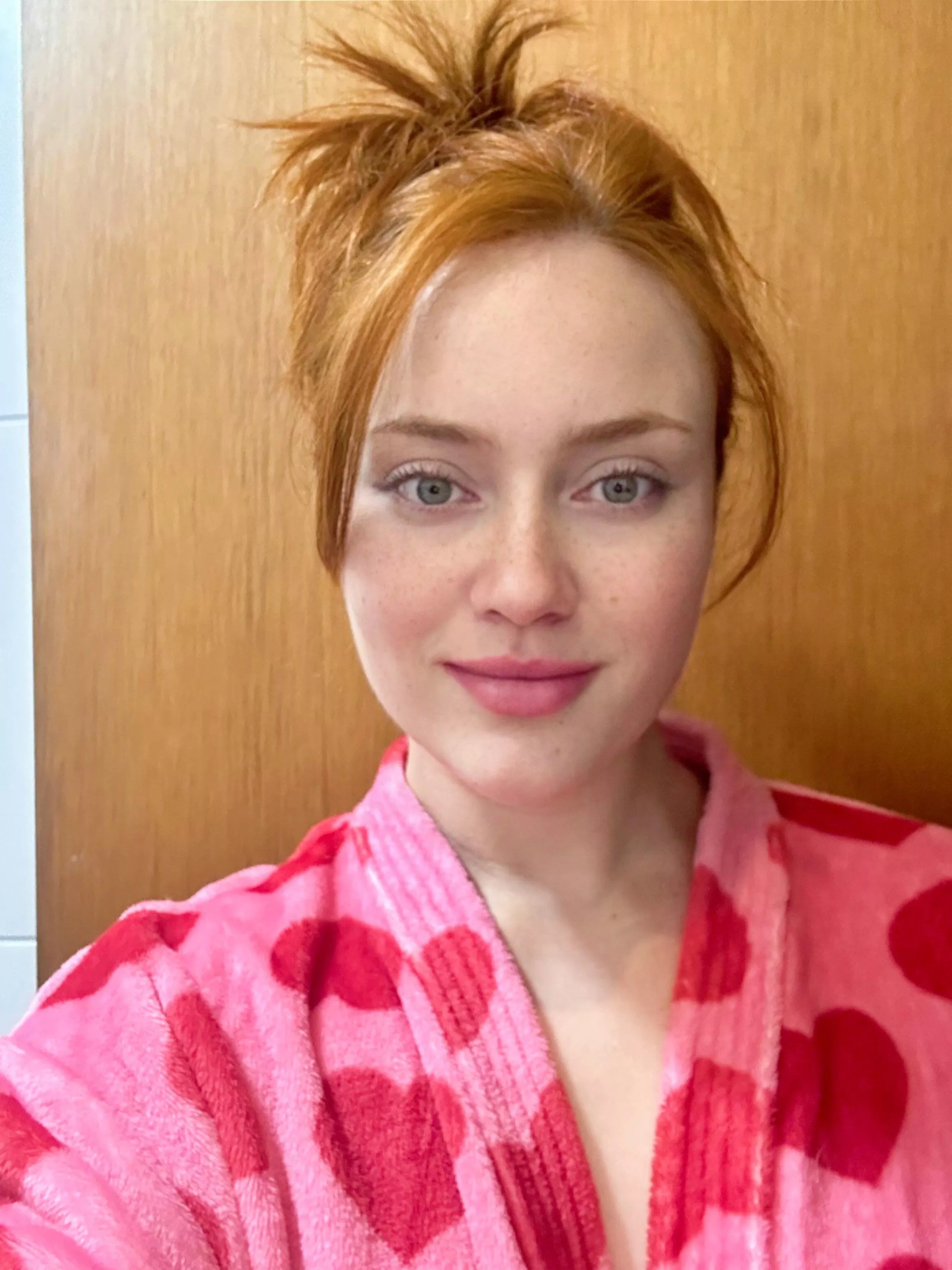 Love to sleep on my new robe [f]