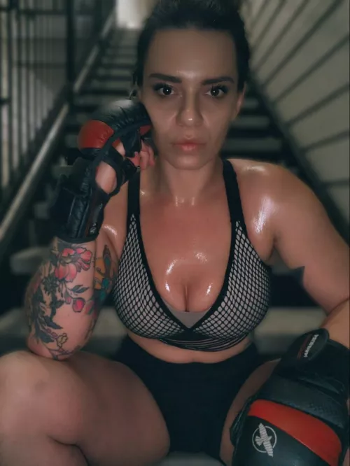 MMA fighter MILF