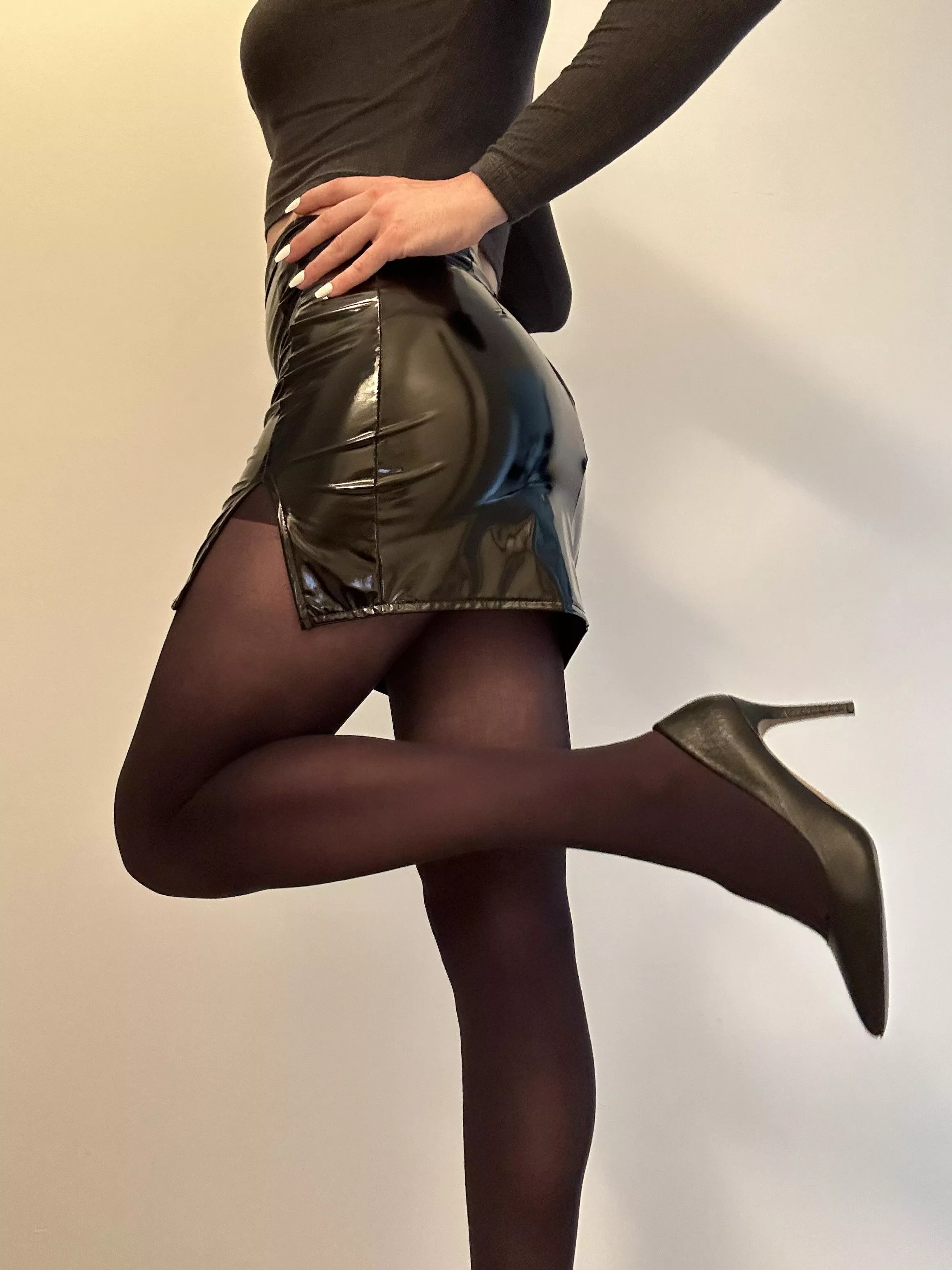 My favorite skirt! 🖤💋