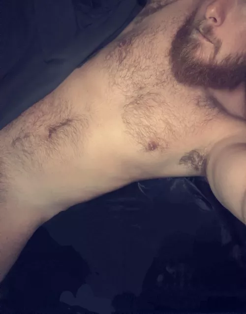 Say hi, if you'd keep me cumpany![33]