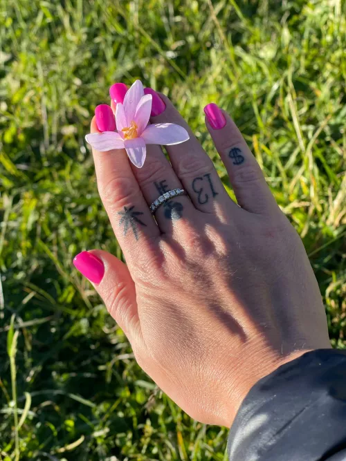 tattoos and cute flowers