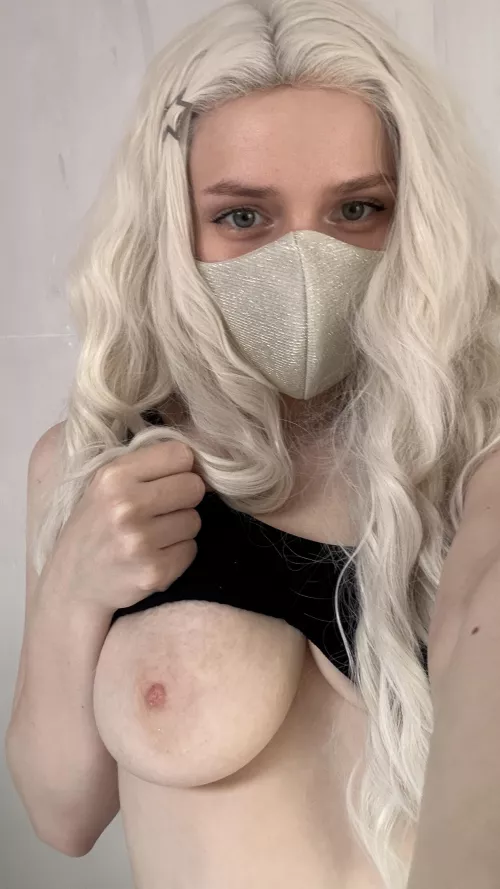 Teens with petite boobs are so adorable