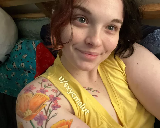 This shirt goes well with my tattoo