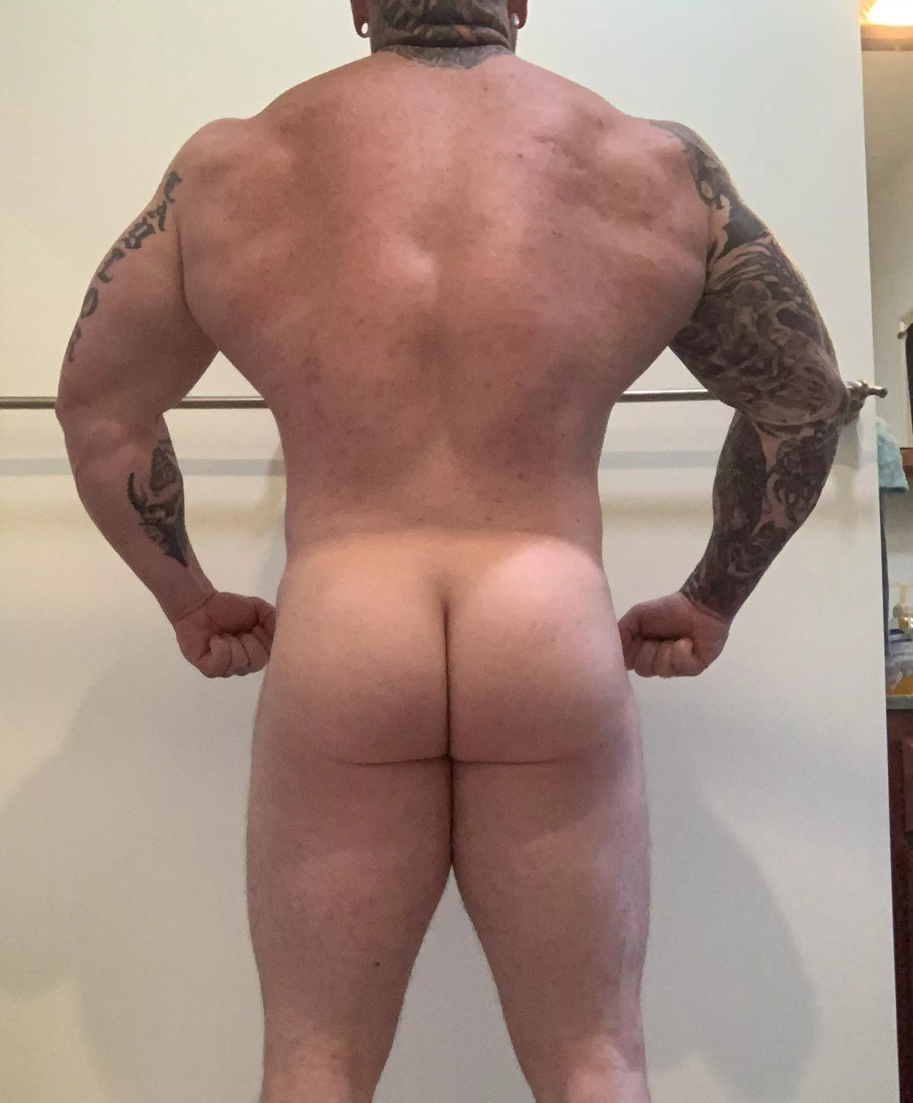 Who loves a big, thick, wide back to grab onto?