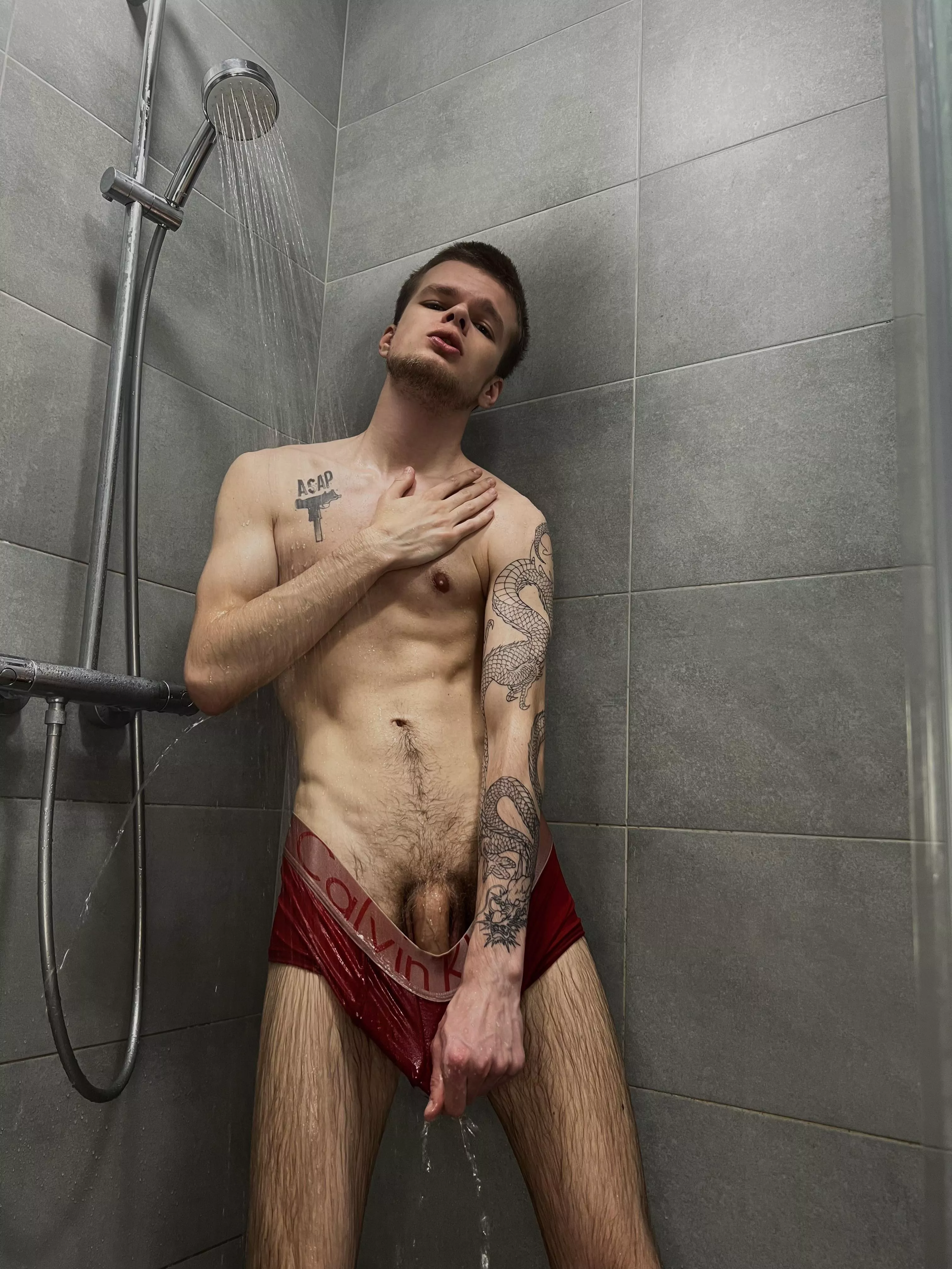 Would love to join shower? 😈