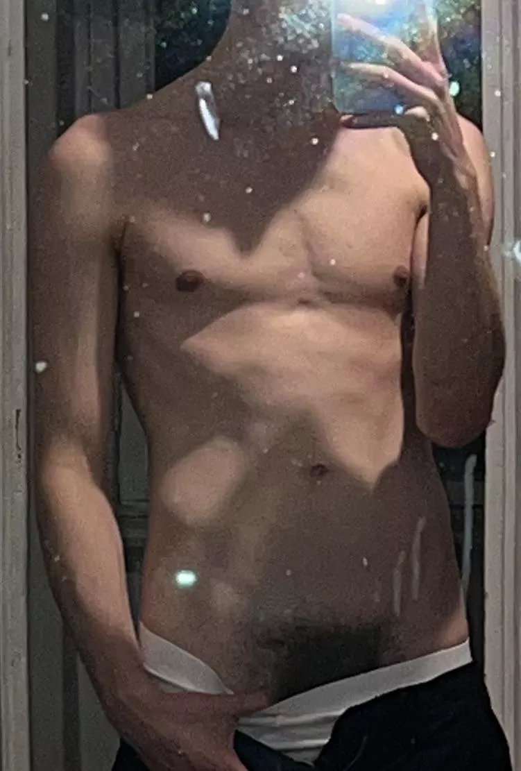 22m skinny twink with thick dick horny snap: tyler2909
