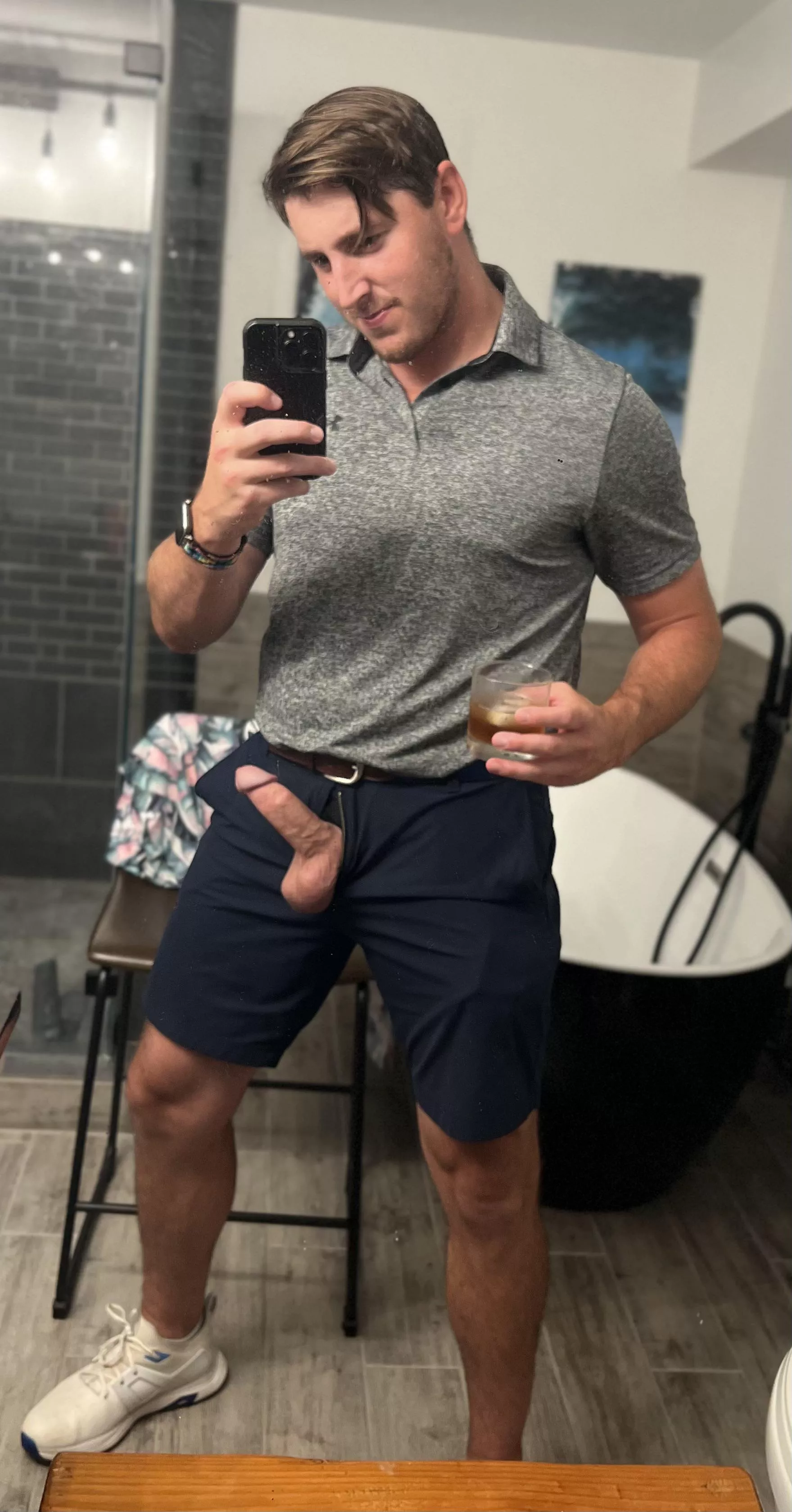 [30] daddy wants to know which one you’re choosing…😈🥃