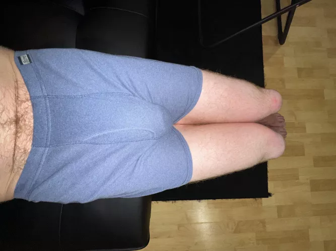 At home waiting for some company, what would you do if you entered and saw this?