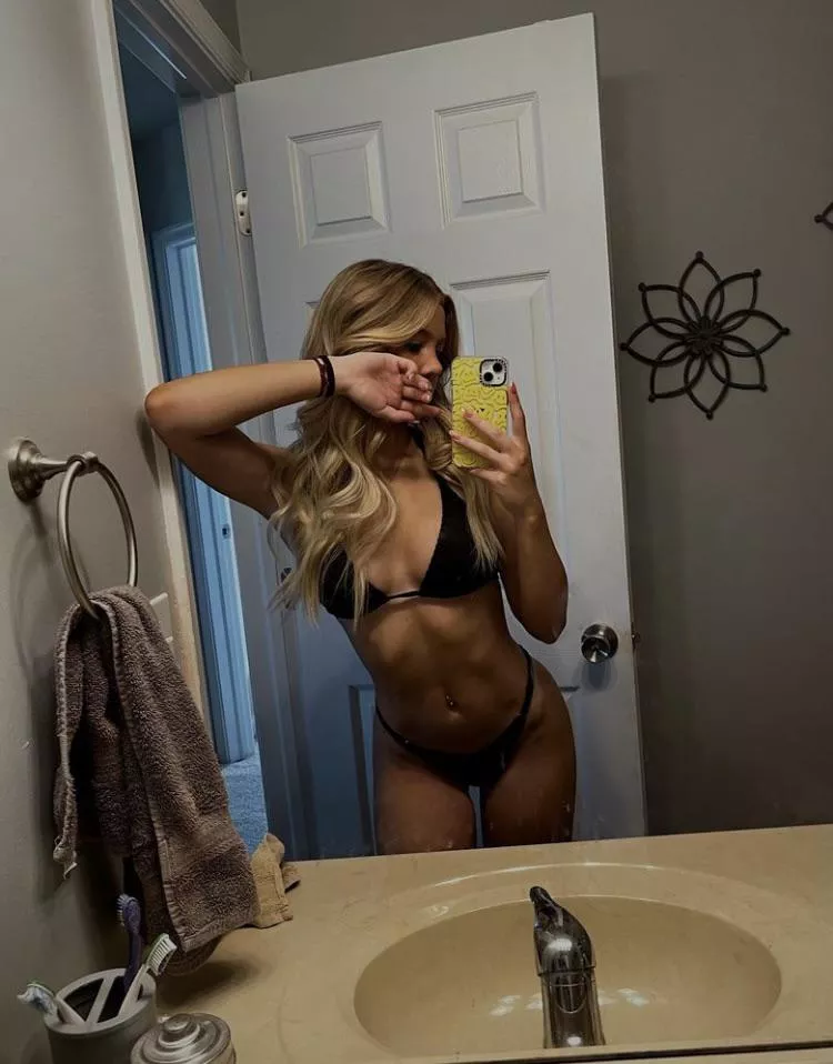 Black bikini