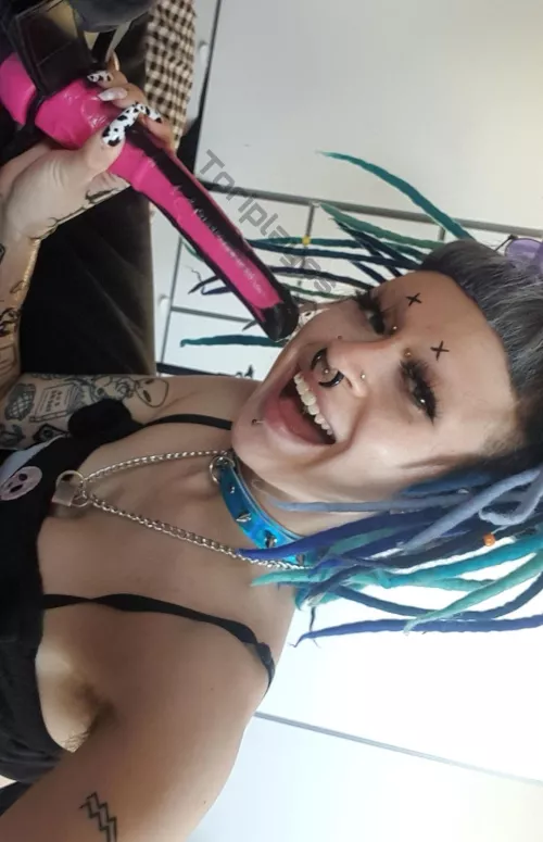 Came pull my hair whiles you blow my back out sir