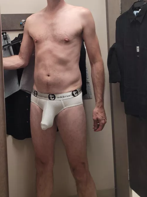 Changeroom bulge