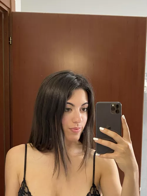 Come keep me company 😌