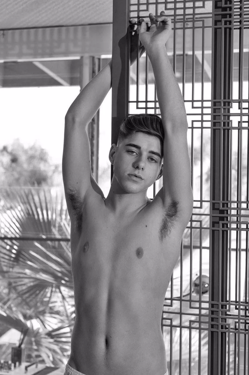 Here is Sexy Joey Mills