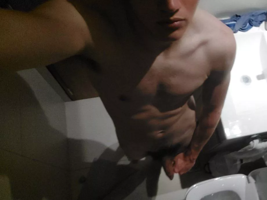 Horny, anyone wanna come over at my place?