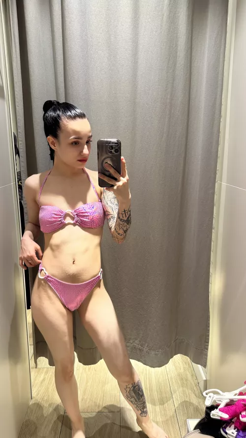 How do you think this suits me?