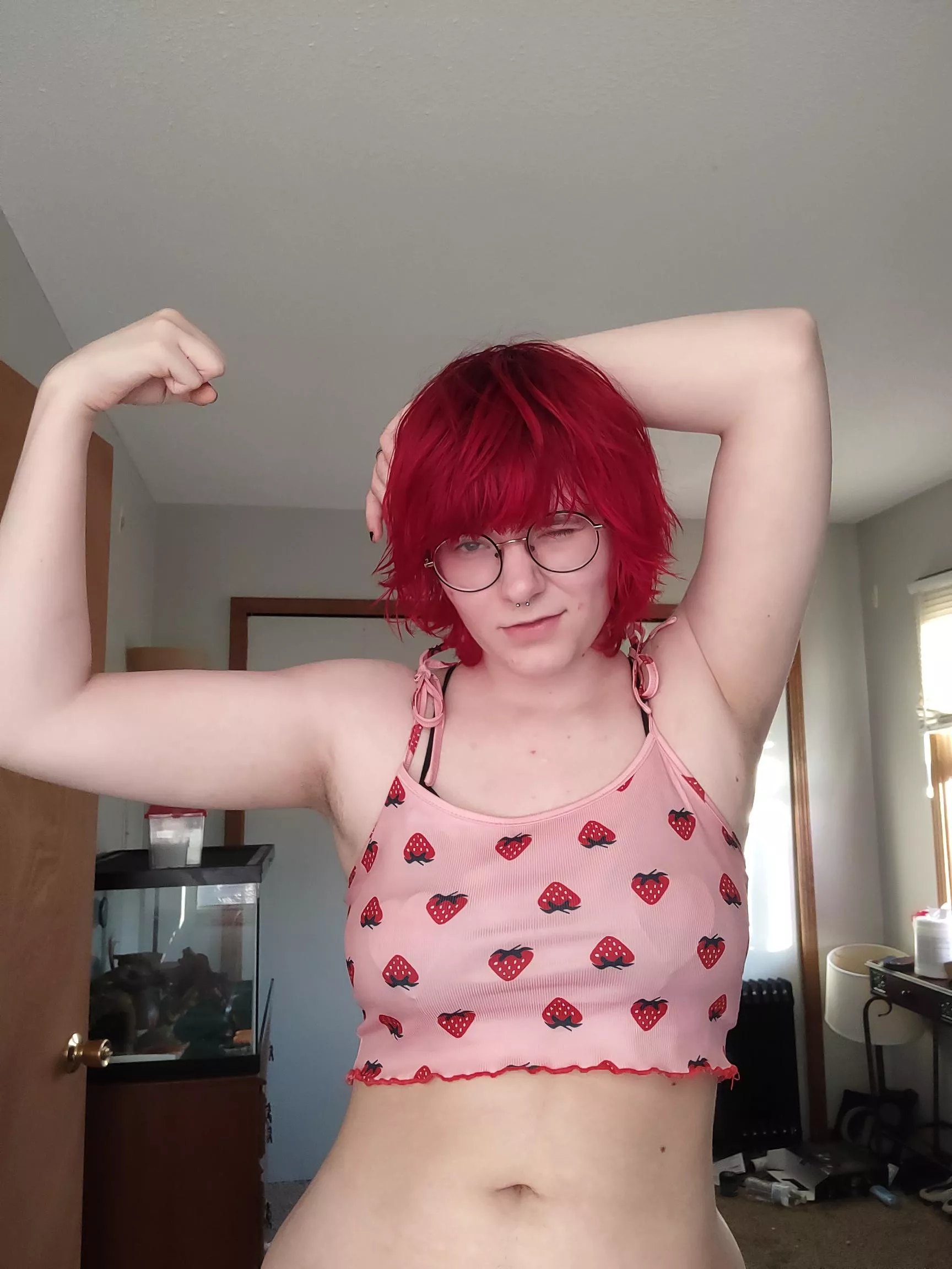 I may be a cute little femboy but I'm NOT weak >:( (lying)
