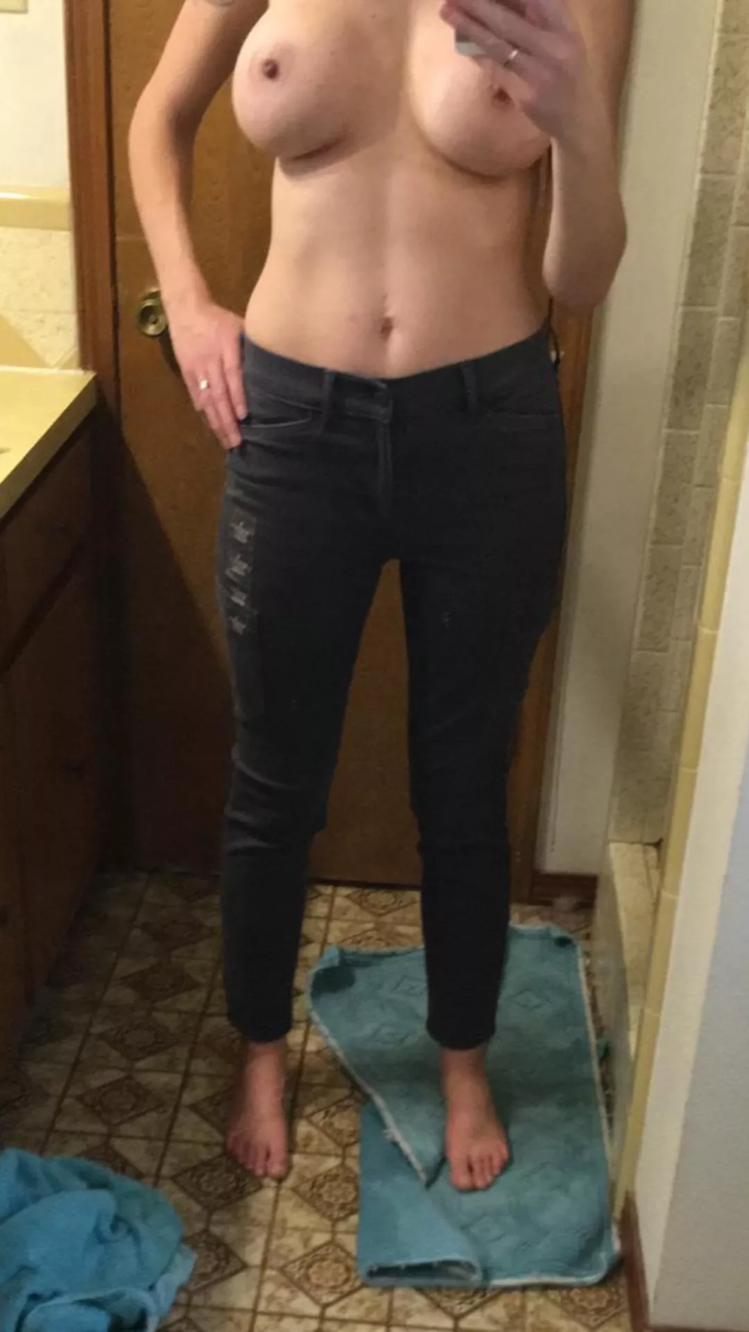 Just trying on an average pair of pants. Do they fit?😈