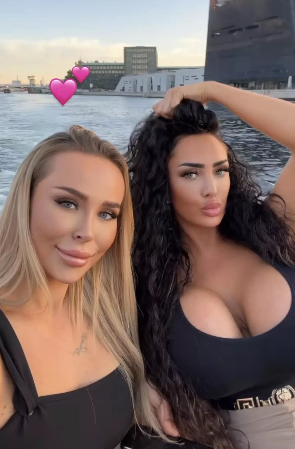 Left smiles but deep her heart, she is envy of right. Right surely knows that.