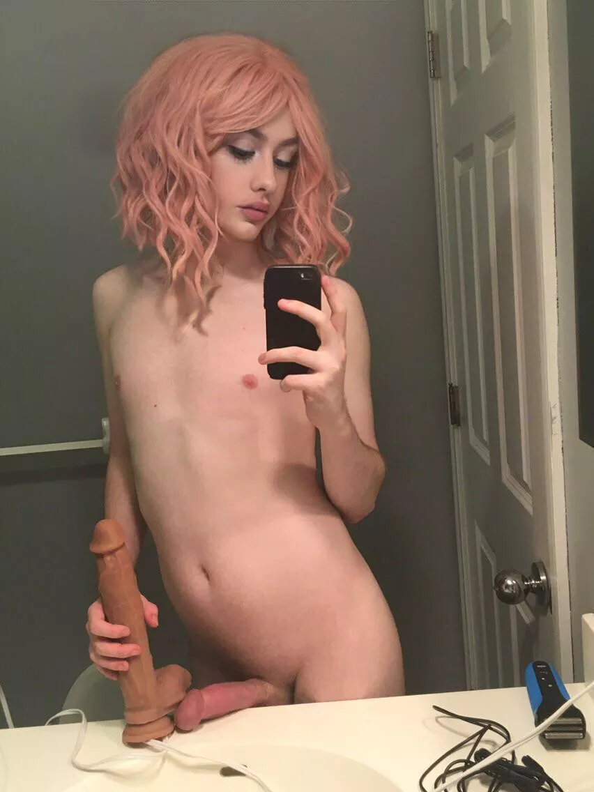 little girls like big toys 😇