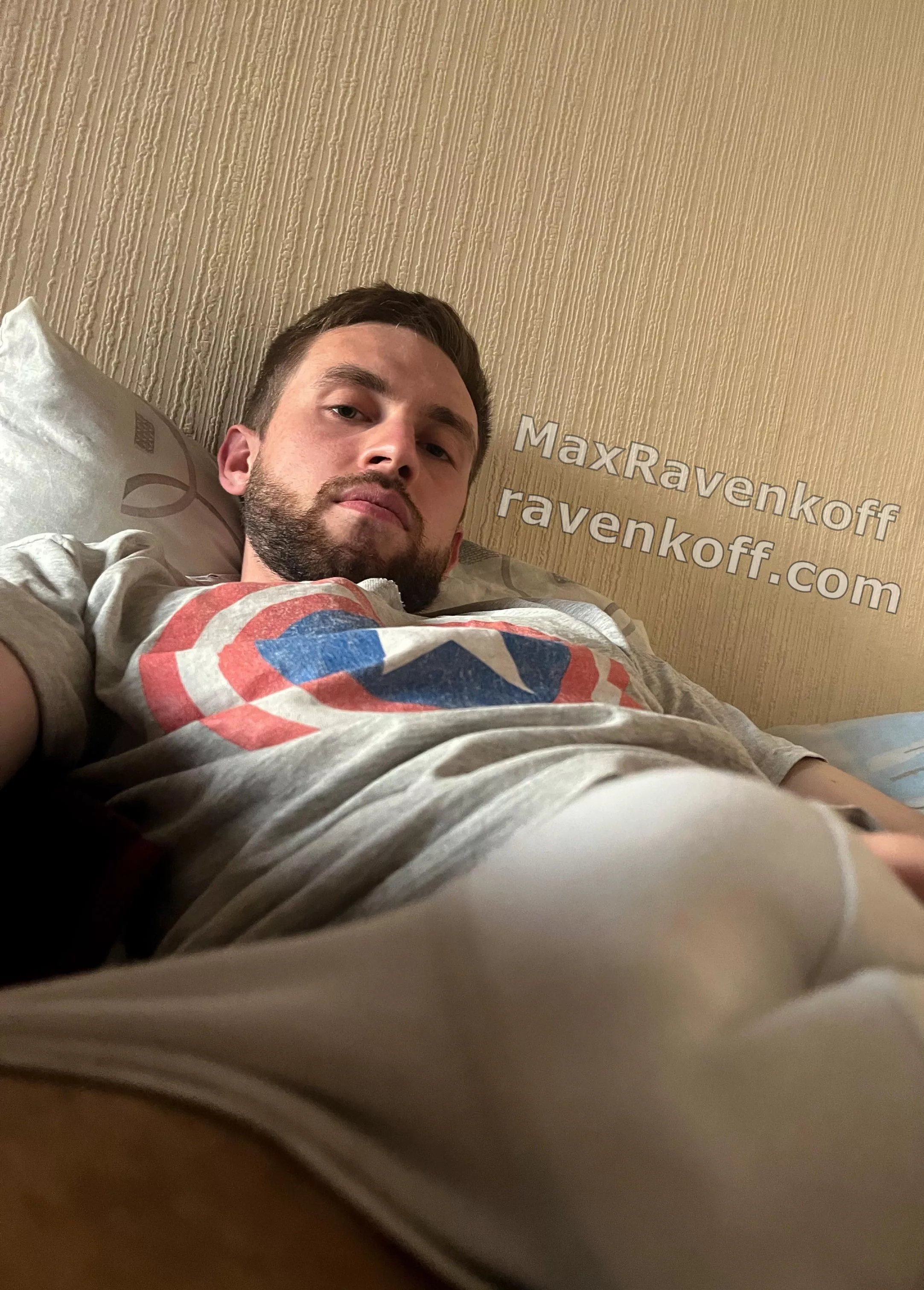 MARVEL or DICK🍆? Comment what you would choose.