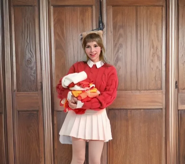 My first photo shoot at friends house, enjoy your weekend