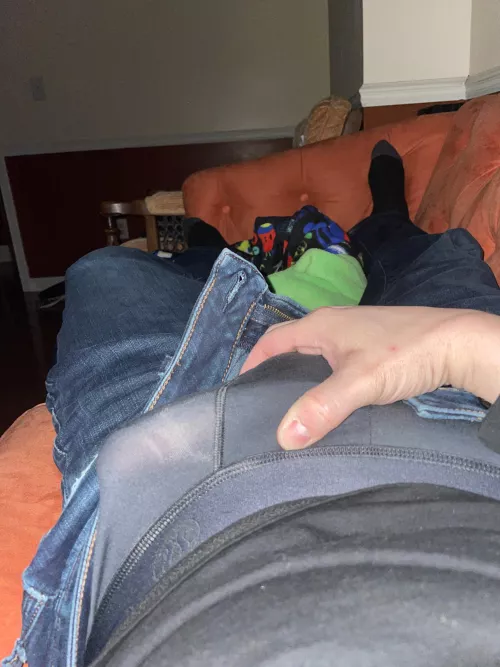 My married cock loves some attention