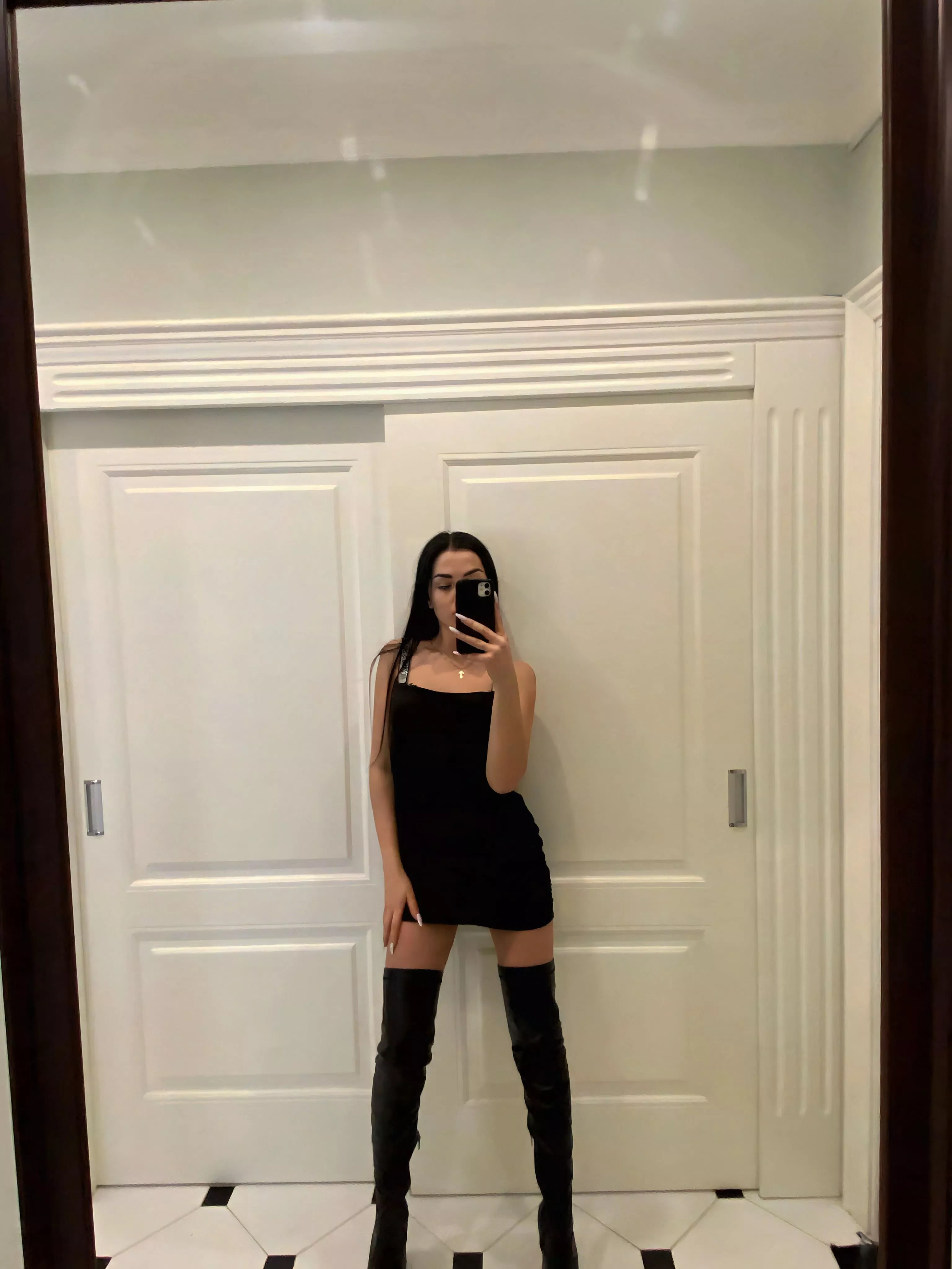 Nerdy look is so hot