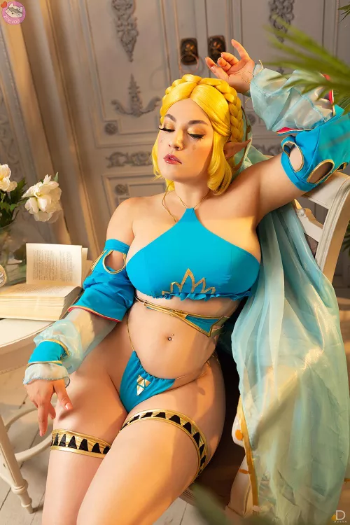 Princess Zelda by ZoeVolf