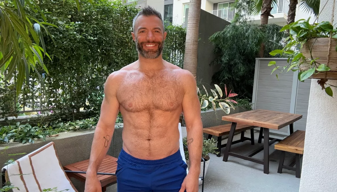 Say yes to a date with me?