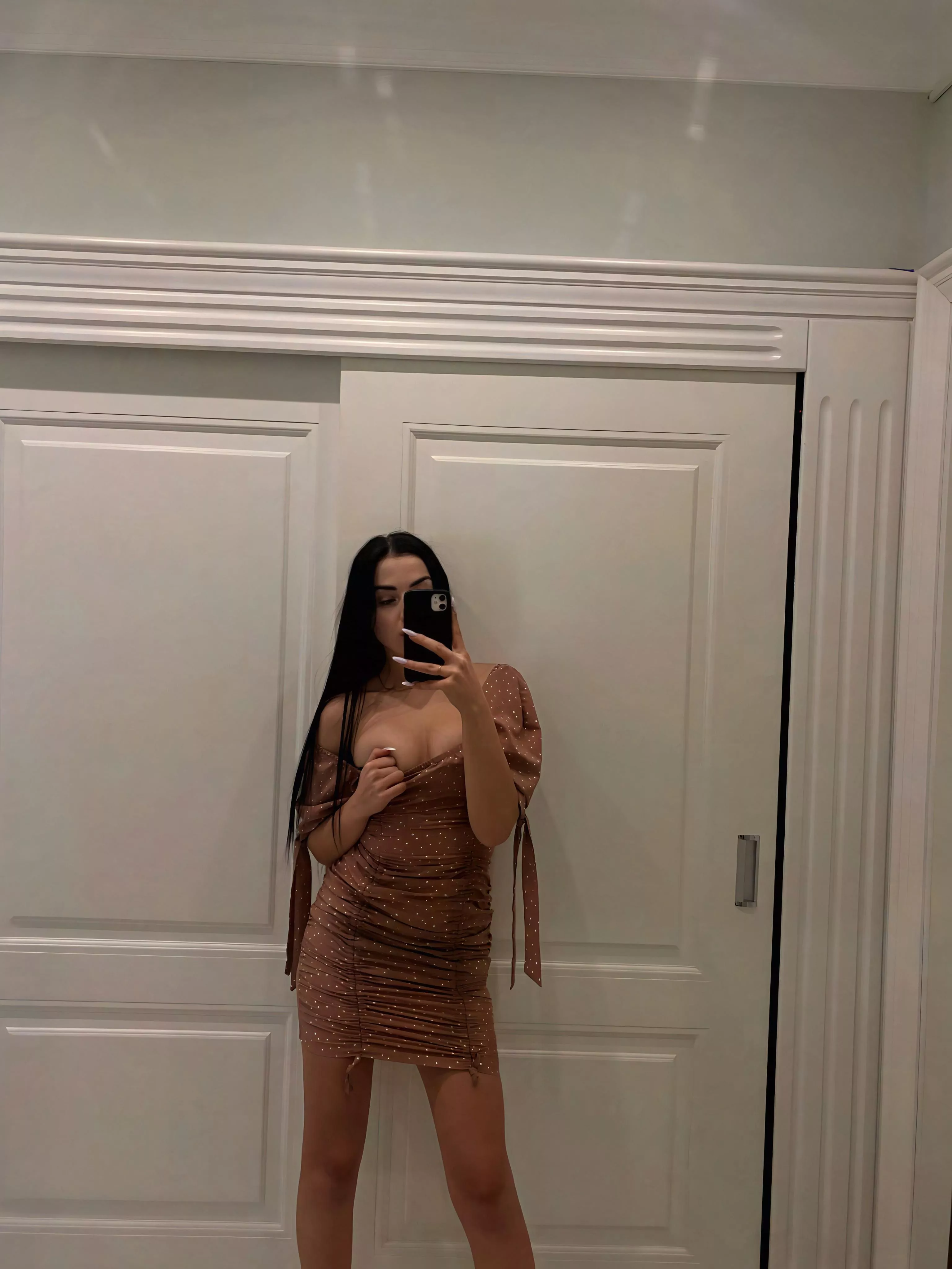 sending kisses to every Redditor out here who appreciates petite girls