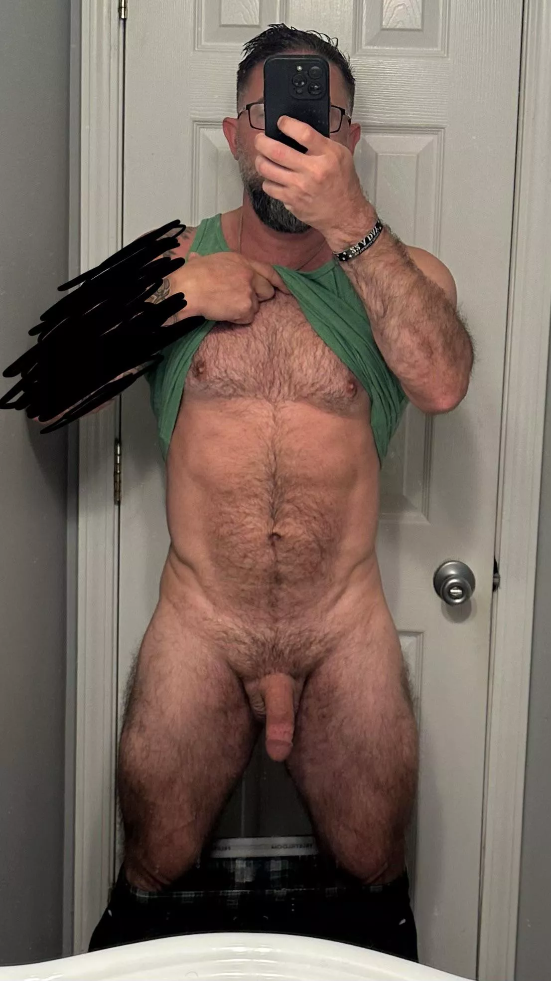 Slutty girls are your dads (46)yr old best friends weakness