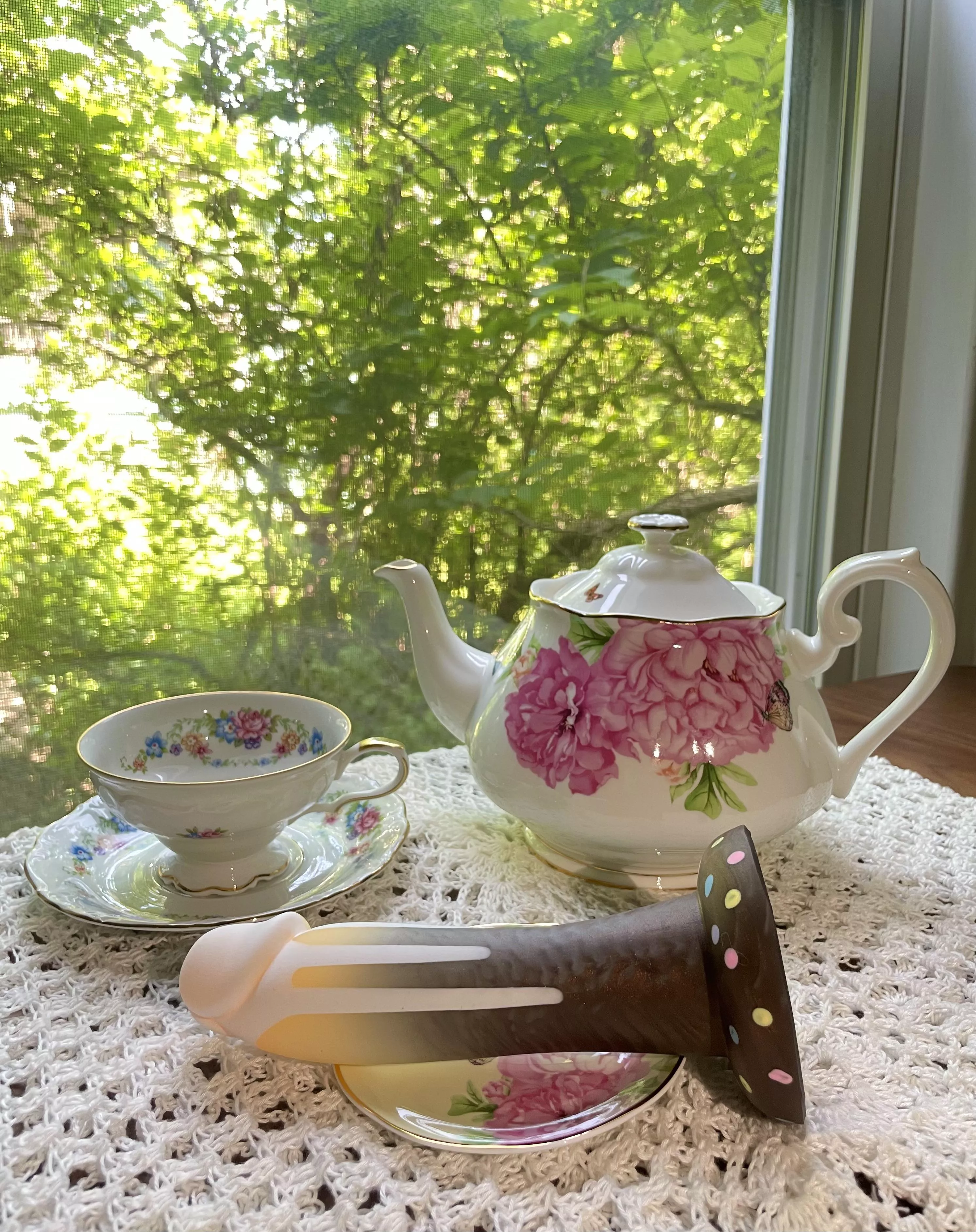 Some cake with afternoon tea!