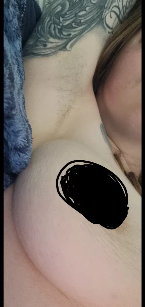 What's your preference? Shaved or smooth 😜