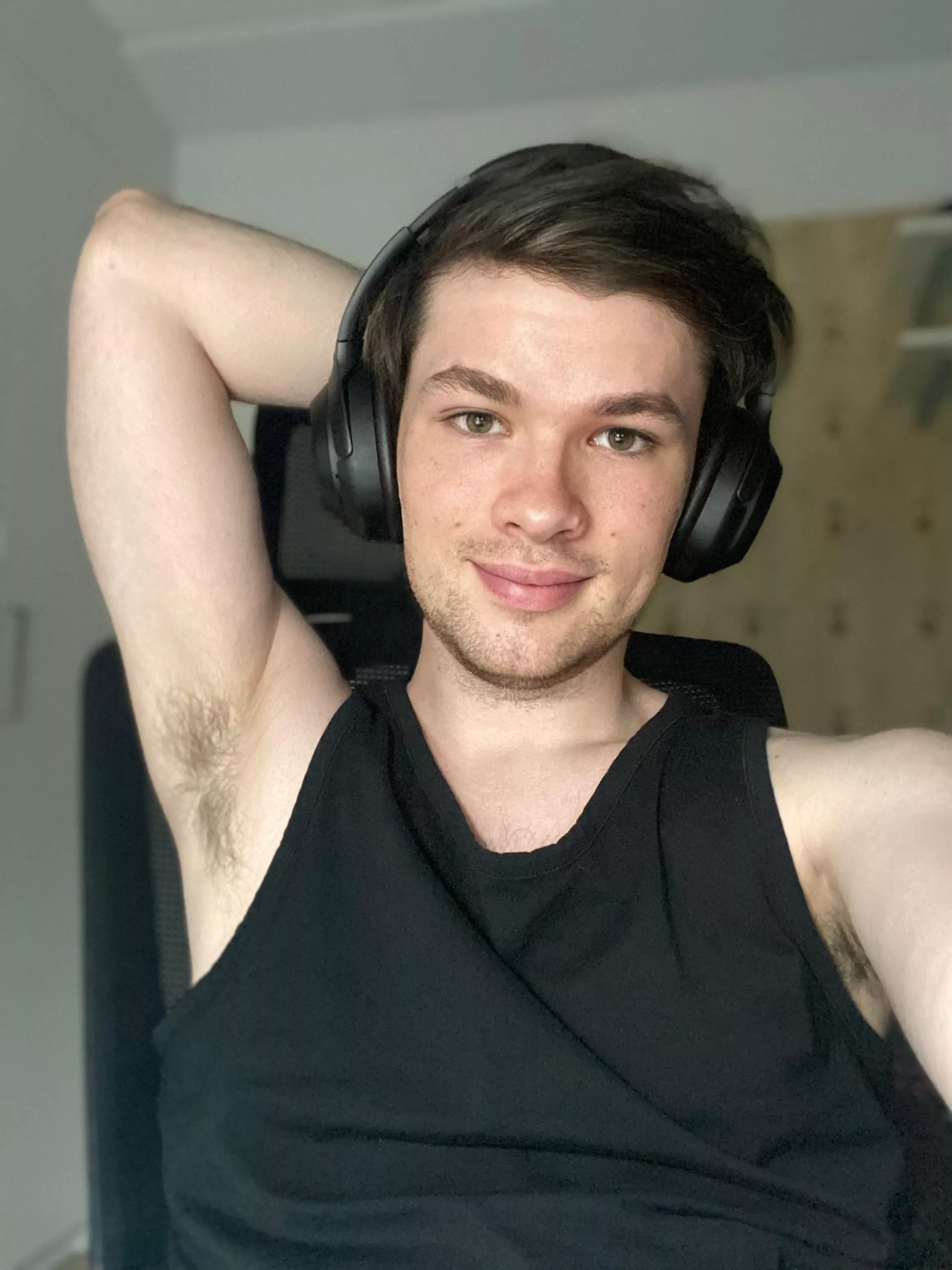 Work is done, the pants are off. 🎉