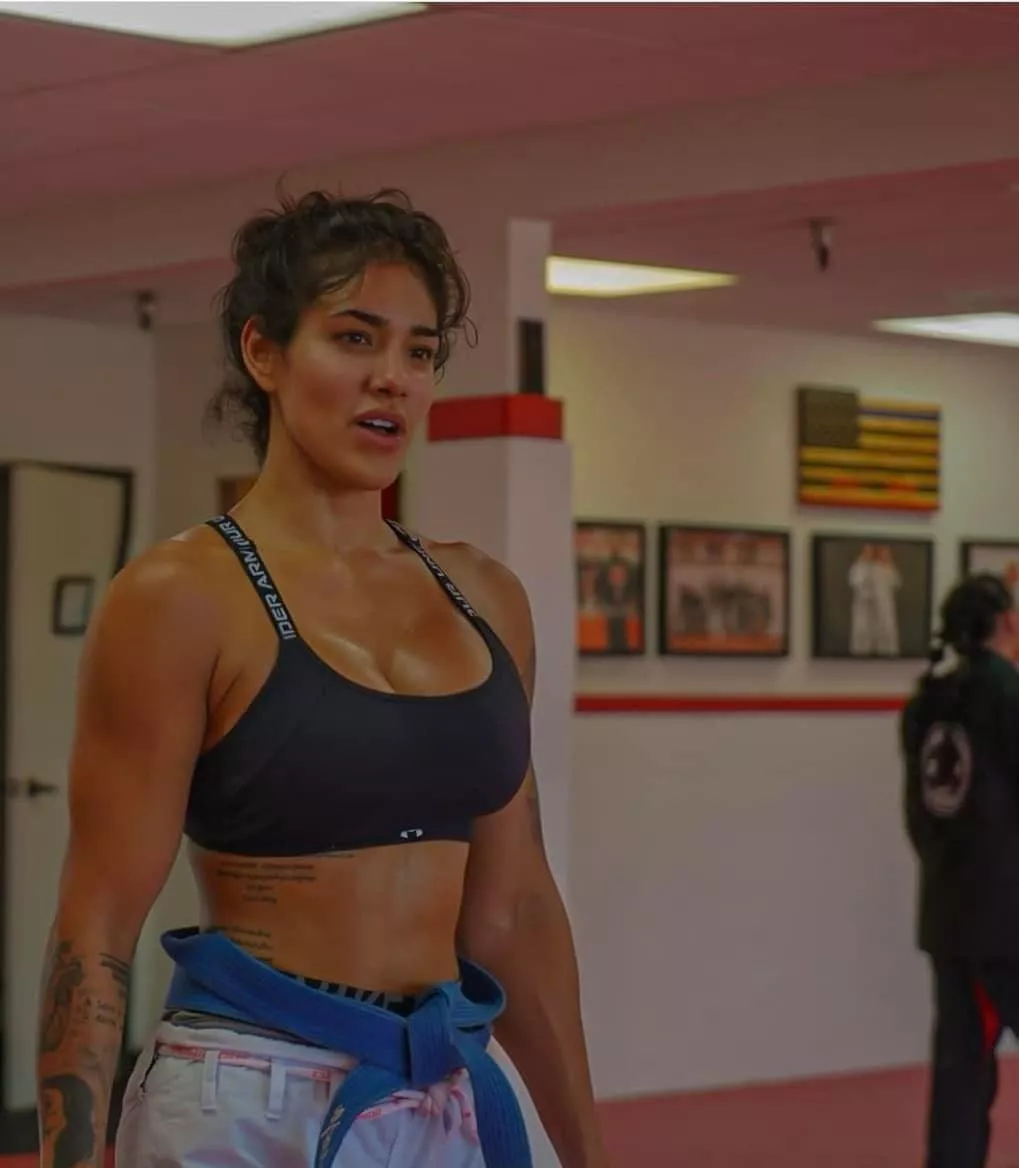 Yoga Teacher/ BJJ fighter